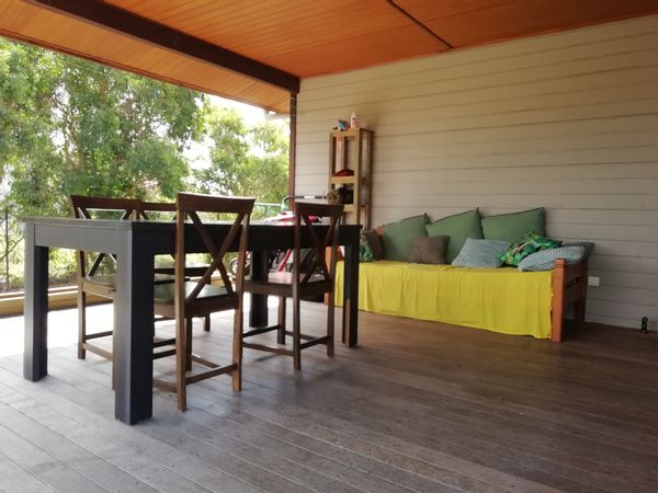 Maison à 2 min du village au cœur d'un jardin arboré