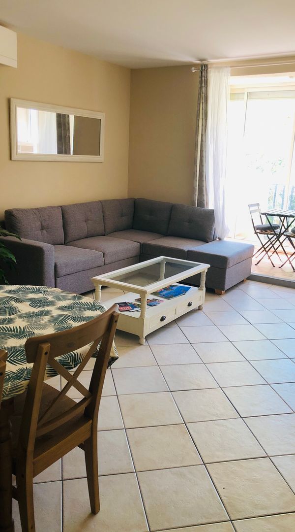 Appartement climatisé Saint-Tropez (non disponible de mars à novembre) ☀️