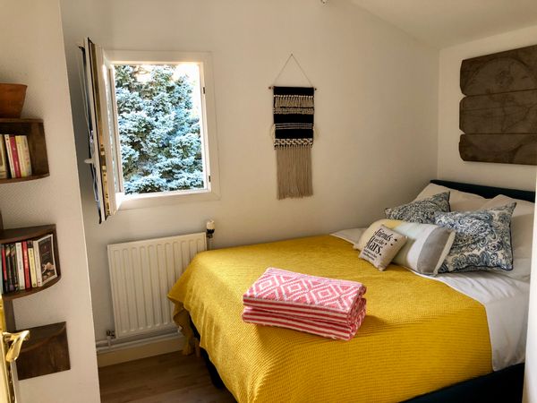 Chambre chez l'habitant avec salle de bain privative connectée à Paris