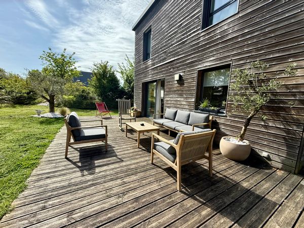Maison tout-confort avec jardin