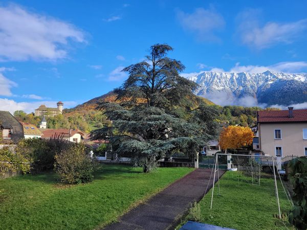 Lac d'Annecy et ses montagnes