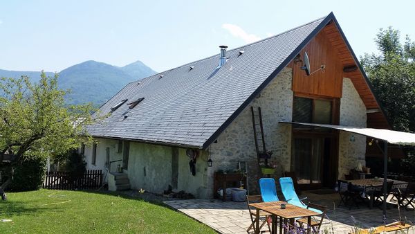 Maison Savoyarde dans les Alpes en France
