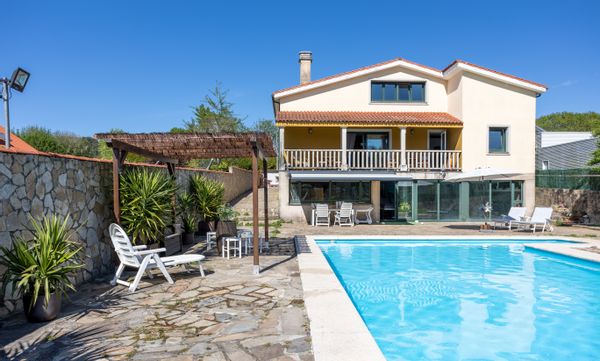 La maison de Adrián Álvarez y Raquel Vence