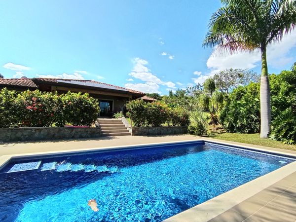Maison et jardin tropical de Julie et Jean Carlo