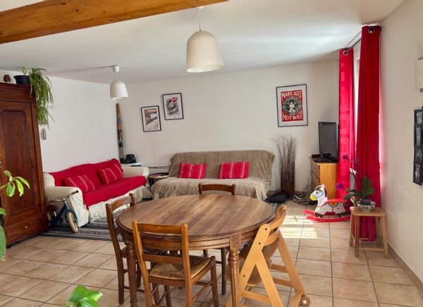 Charmant appartement de 80m2 au coeur du centre ville historique d'Embrun