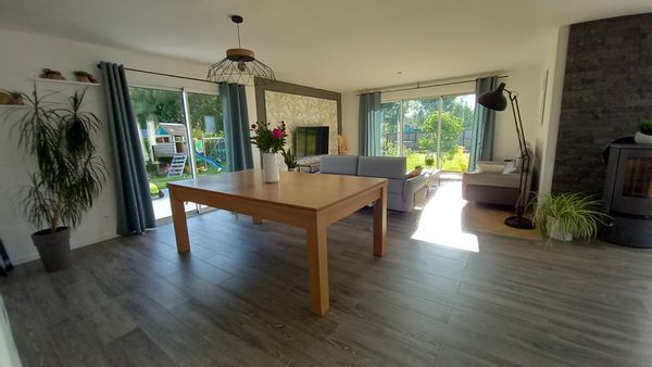 La maison de Cynthia, Cédric, Anna et Arthur