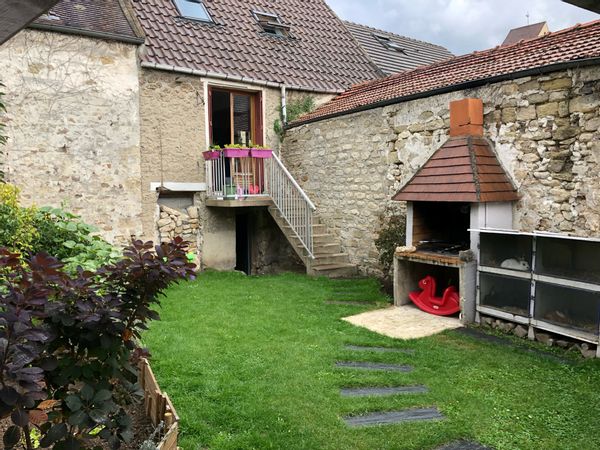 La maison de ville à 30 mn de  PARIS