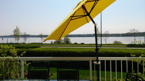 Vue imprenable sur le fleuve Saint-Laurent à Québec!