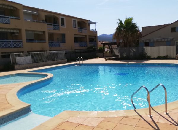 Villa Club piscine Côte d'Azur entre mer et montagne