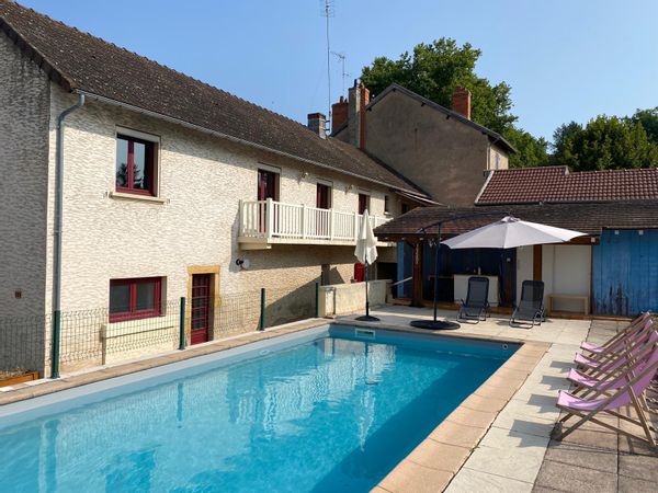 Maison familiale avec piscine - Paray centre