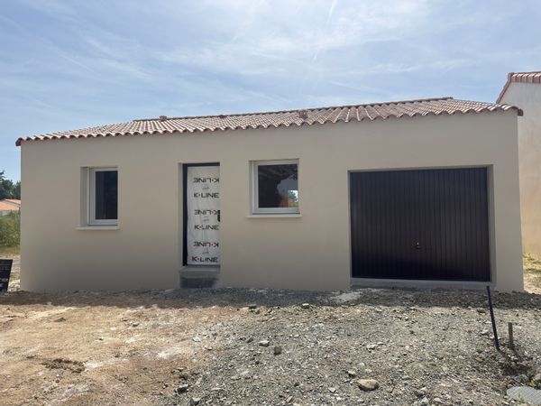 La maison de Edwige en construction dispo à partir de juin 2027
