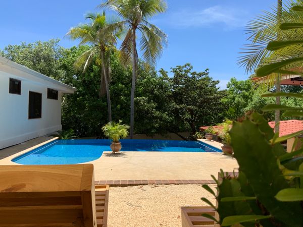 Villa with ocean view from the balcony, private pool and hot tub