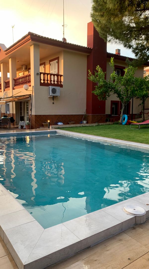 El chalet de los MARGON