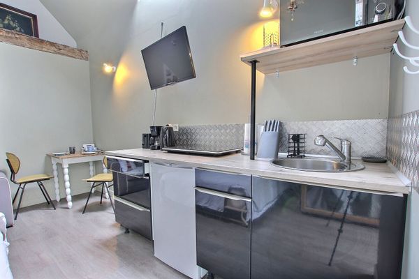 L'Eclose Ty Du, studio avec terrasse sur jardin au Guilvinec