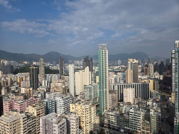 Appartement avec vue spectaculaire sur le paysage urbain de Hong Kong