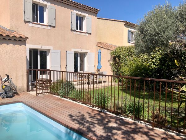 Maison en village provençal