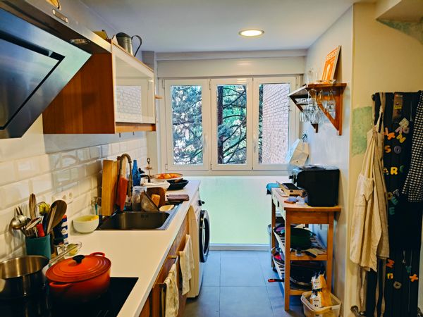 Jerome's house: custom)made for our family, we live in it and we enjoy our city corner.
