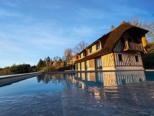 Villa Pier’Art- Deauville : spa / piscine/ tennis. NON DISPO avril -> septembre