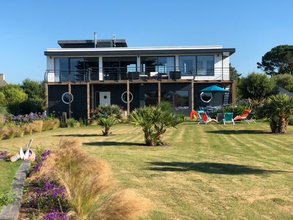 LE LOFT ( LA MAISON BATEAU  30M DE LA MER)