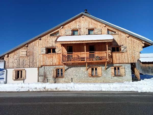 Chalet à la montagne (pas d'échange inférieur à 5nuits l'hiver)