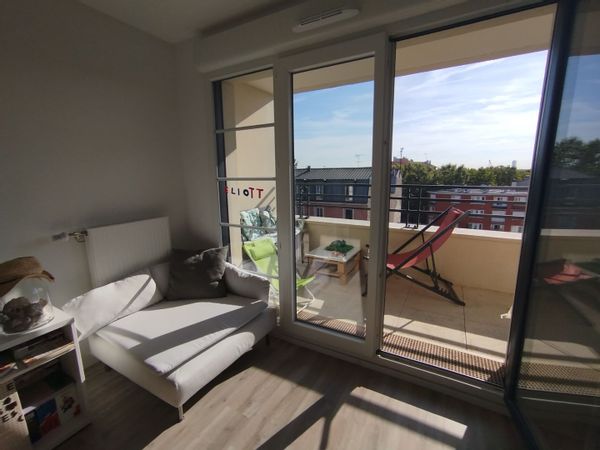 Bienvenue dans notre appartement, idéalement situé pour un séjour confortable et pratique à Paris !