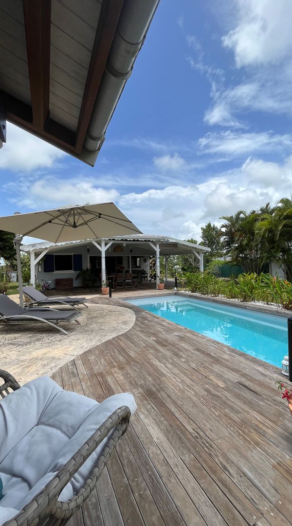 Villa créole au centre de la Guadeloupe