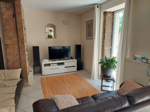 Duplex proche de Lyon. Chaponost, la ville à la campagne