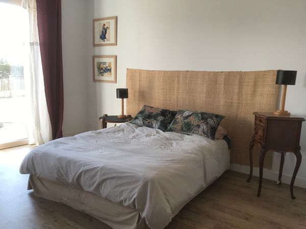 Grand studio 2/3 pers  avec terrasse sud et jardin 5 mn du sentier côtier et des plages