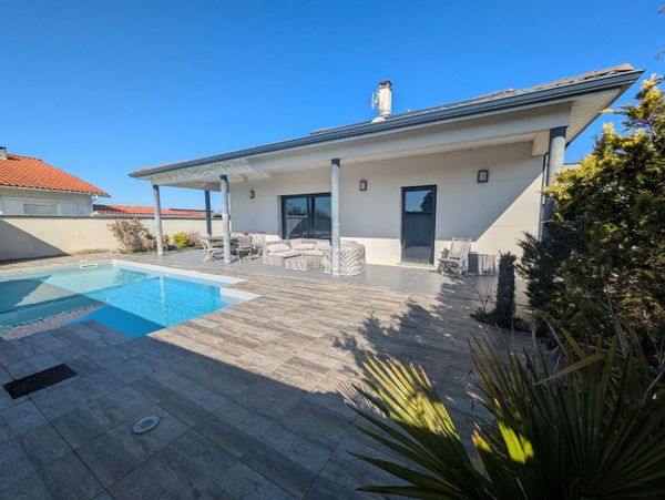 La maison de jean-pascal & Rudzani