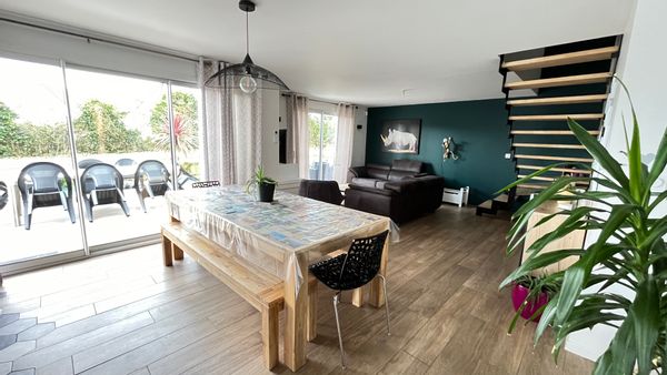 Grande maison entre le golfe du Morbihan, Lorient et Vannes