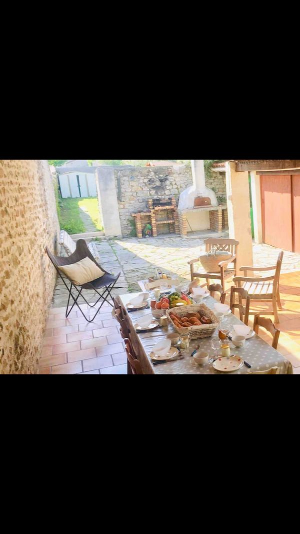 Grande maison familiale au cœur de la Charente-Maritime en centre-ville et à proximité de l’océan