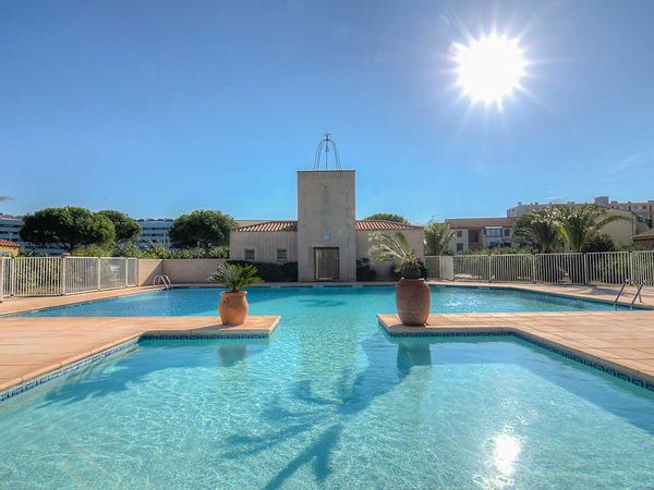 Maison Bord de mer résidence avec piscine et tennis 30mn espagne Non Disponible cet été 2024