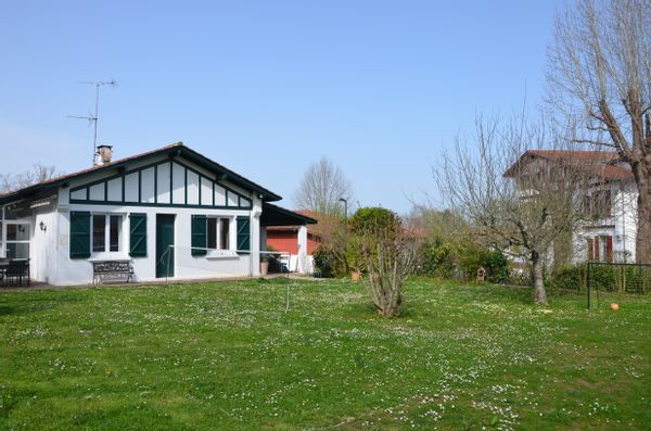 Agur, la maison d'Argitxu au Pays Basque