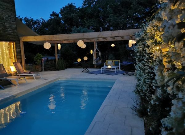 Chez Céline & Patrice (Extension bois / 170 m² / Piscine sel / Quartier calme)