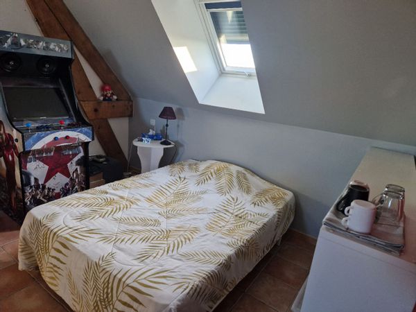 Chambre privative 25m2, jardin et jaccuzi proche Orléans dispo à partir d'une nuit