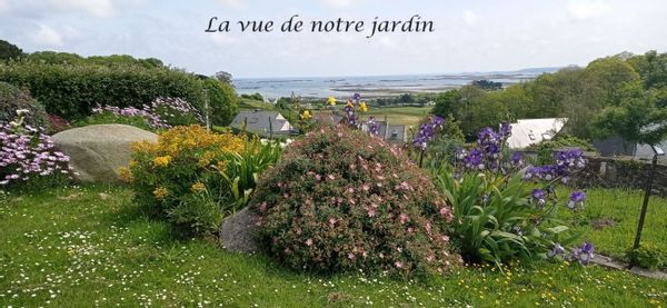 Maison contemporaine face à la mer en Bretagne