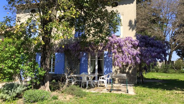 MAS AU COEUR DE LA PROVENCE