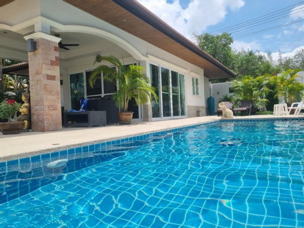 Sur le Golfe de Thailande, la villa de Chantal et Francis, notre petit coin de paradis ...