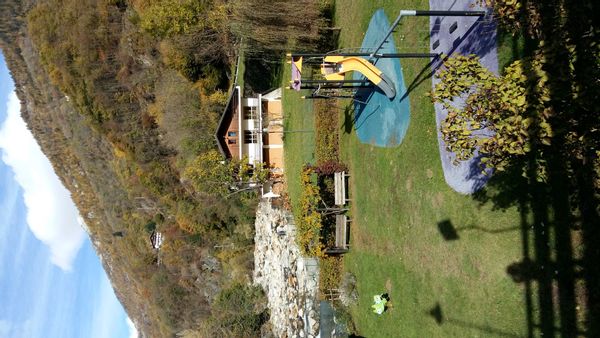 Un chalet près de la rivière, en Val d'Aoste, Italie