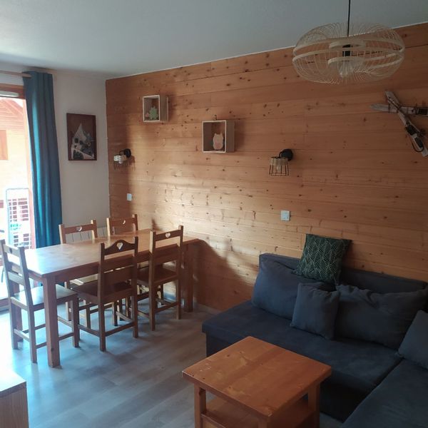 Appartement 6 personnes skis aux pieds - complet vacances scolaires hiver 2025