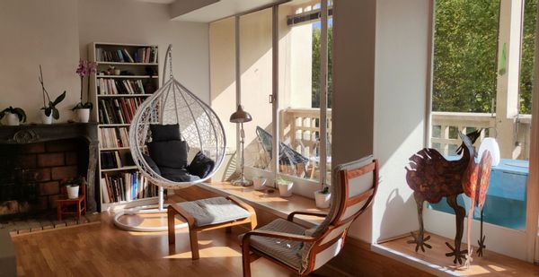 Une chambre disponible dans mon appartement a 10 mn en bus direct pour Lyon, parking gratuit
