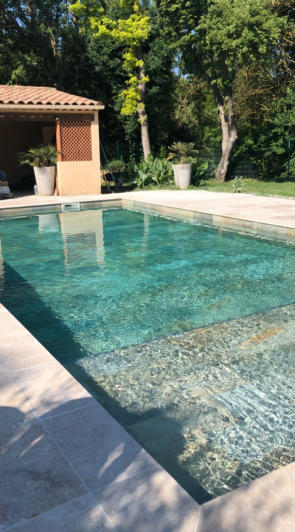 Maison avec piscine dans un charmant village provençal