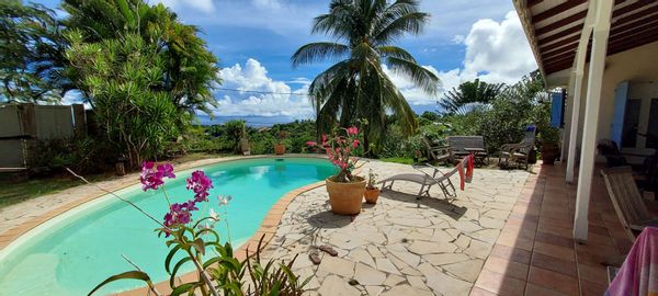 Villa avec piscine et vue mer Martinique - plus de disponibilité !