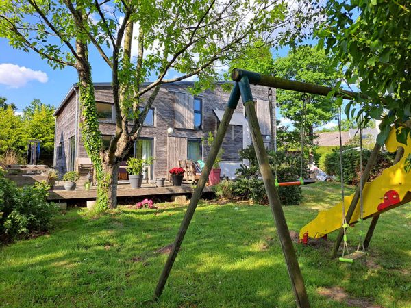 Maison avec spa au milieu d'un bois à 5 minutes des plages