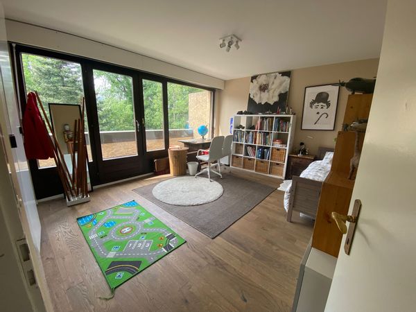 Beautiful Spacious Lake Apartment close to all site seeing