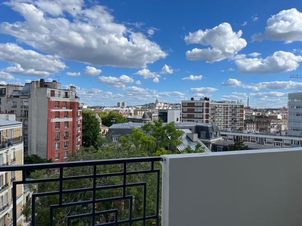 Appartement familial à Paris avec vue sur le Sacré cœur