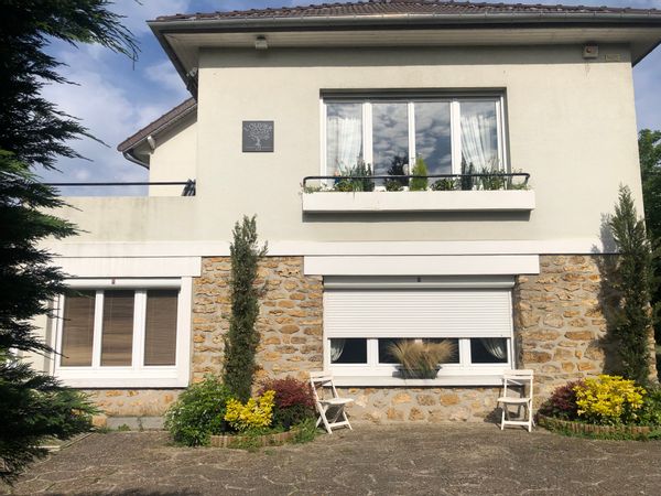 La maison de Karine, Paris centre en 20 minutes de train, et Disneyland à 40 minutes