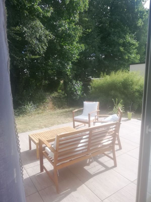 Entre terre et mer avec jardin arboré