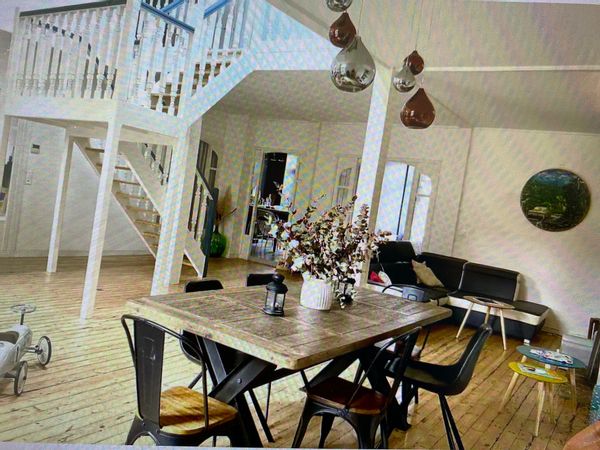 maison rare et atypique !