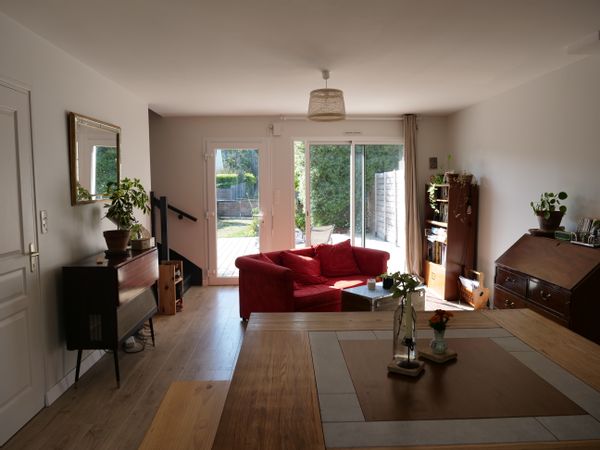 Maison Trinité sur Mer, calme, proche de la mer, jardin